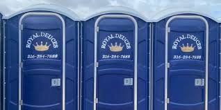 Best Deluxe Portable Toilet Rental  in Dayton, VA